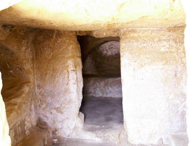 pict2147.jpg - Tombe romane a Matala